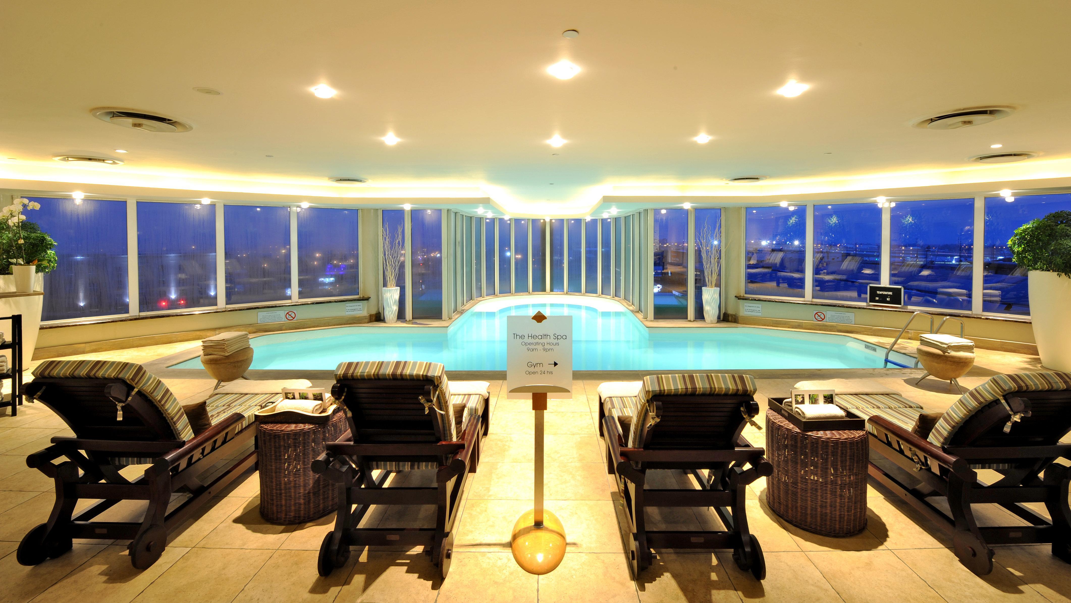 Hotel Intercontinental Johannesburg Or Tambo Airport By Ihg 5*